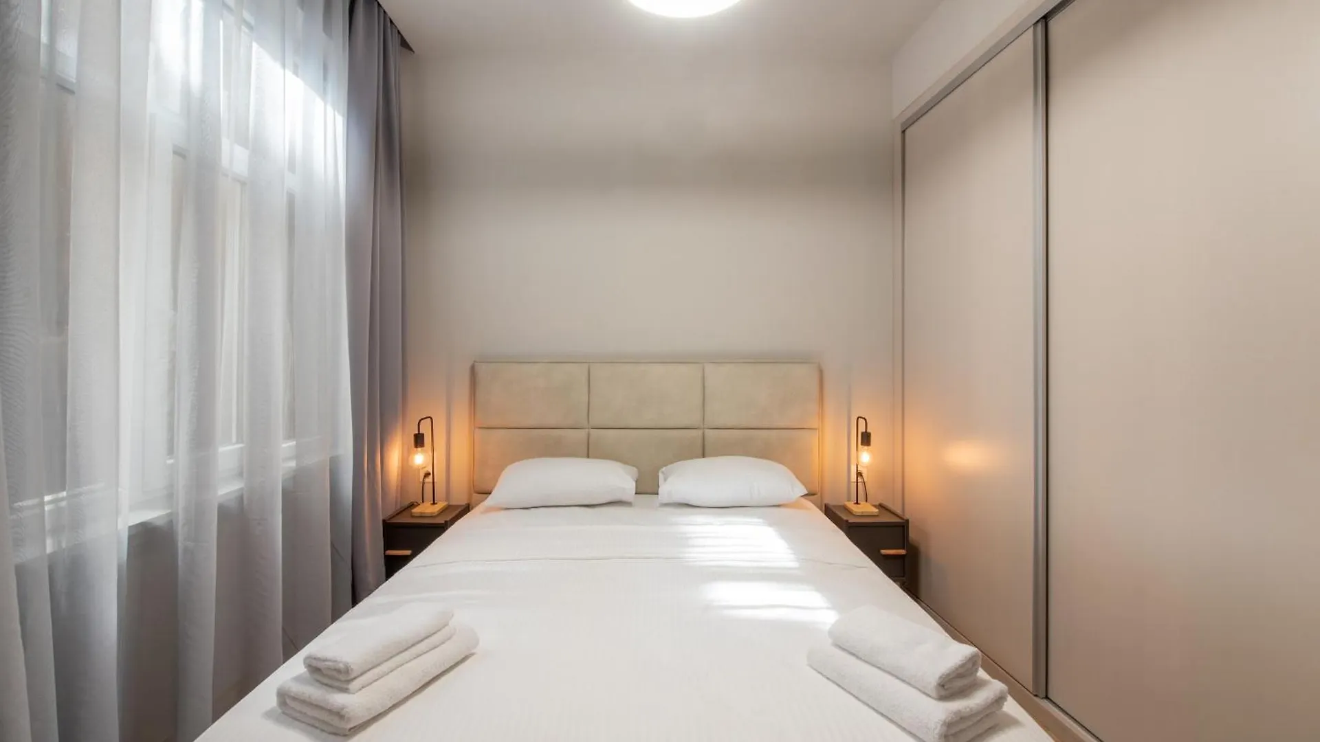 Aura F24 Apartments By Halu! - Vibrant Neighbourhood Salonic 0*,  Grecia
